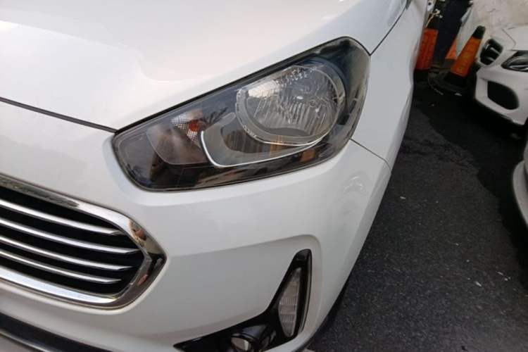 Used Kia KX3 2017 1.6T Automatic Aoya Edition Left Front Headlight