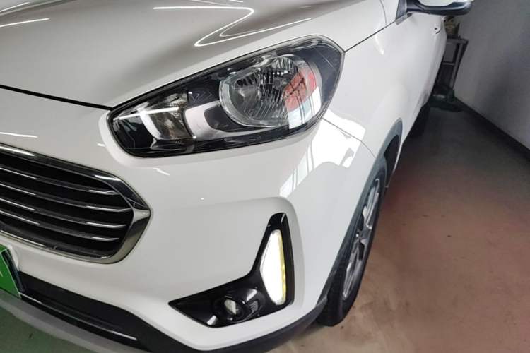 Used Kia KX3 2017 1.6L Automatic Aozun Edition Left Front Headlight