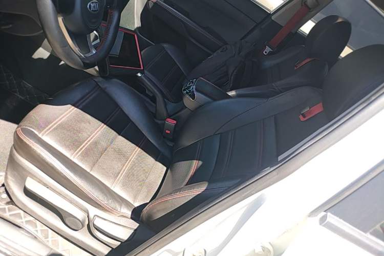 Used Kia KX3 2017 1.6T Automatic Aoya Edition Left Front Seat