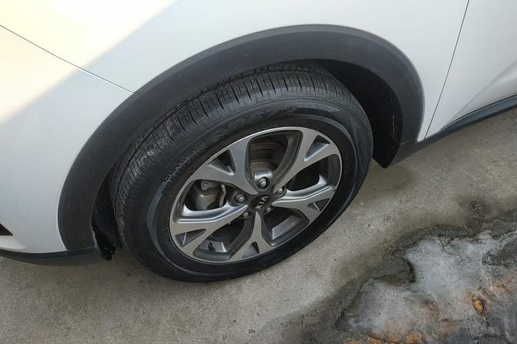 Used Kia KX3 2017 1.6L Automatic Aoya Version Left Front Wheel Hub