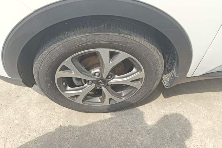 Used Kia KX3 2017 1.6L Automatic Aoya Version Left Front Wheel Hub