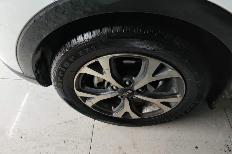 Used Kia KX3 2017 1.6L Automatic Aoya Version Left Front Wheel Hub