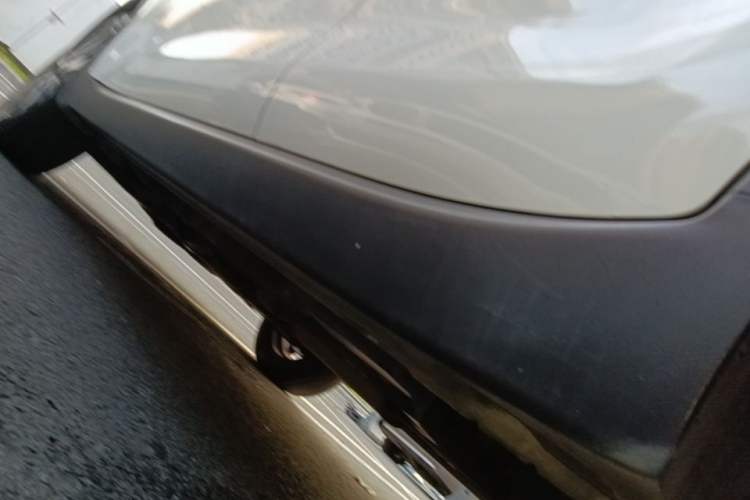 Used Kia KX3 2017 1.6T Automatic Aoya Edition Left Side Sill