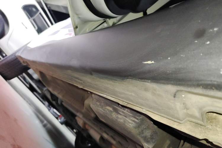 Used Kia KX3 2017 1.6L Automatic Aozun Edition Left Side Sill