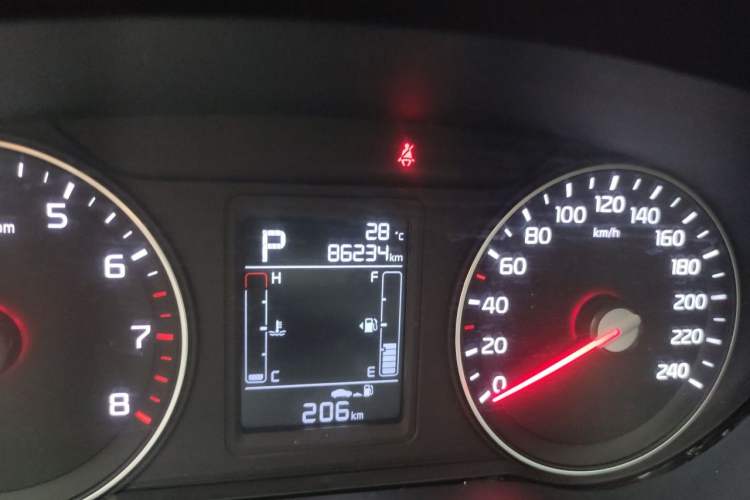 Used Kia KX3 2017 1.6L Automatic Aoya Version Odometer Close Up