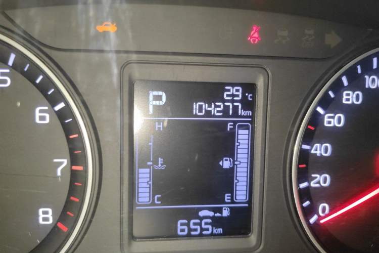 Used Kia KX3 2017 1.6L Automatic Aoya Version Odometer Close Up