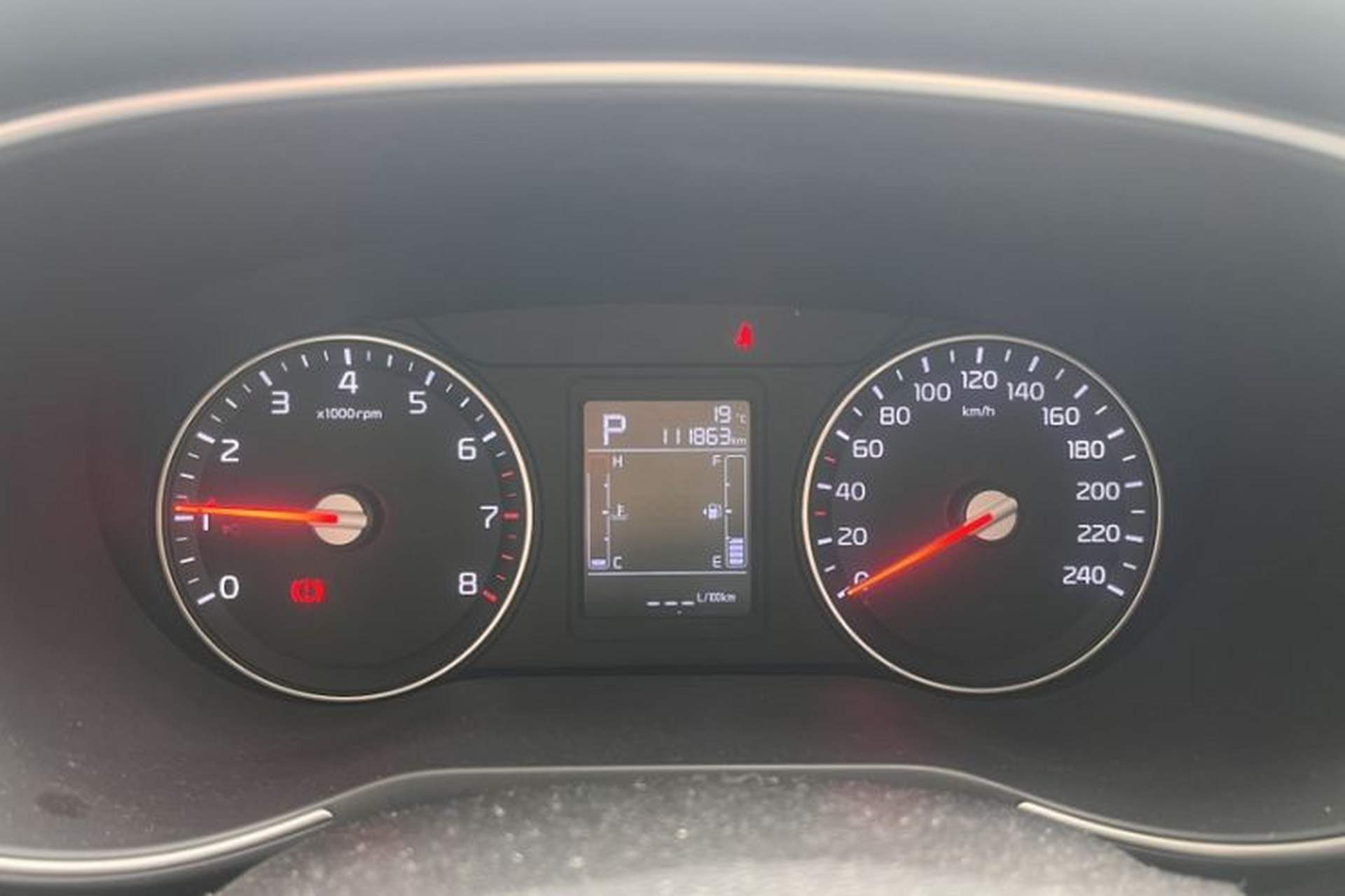 Used Kia KX3 2017 1.6L Automatic Aofeng Edition Odometer Close Up