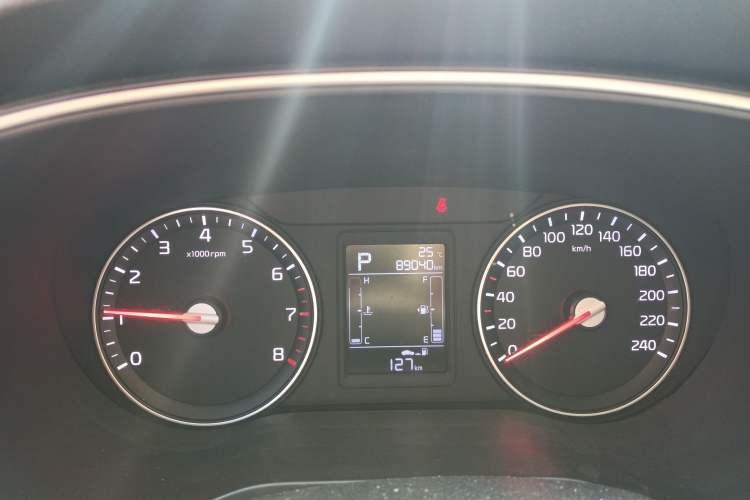 Used Kia KX3 2017 1.6L Automatic Aoya Version Odometer Close Up