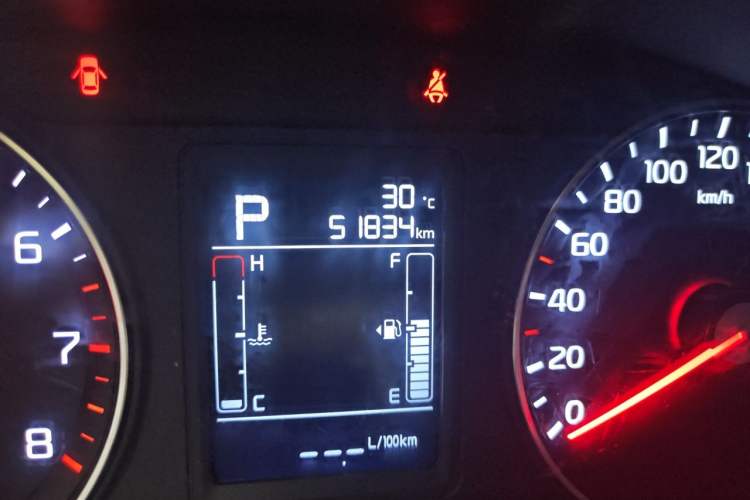Used Kia KX3 2017 1.6L Automatic Aoya Version Odometer Close Up