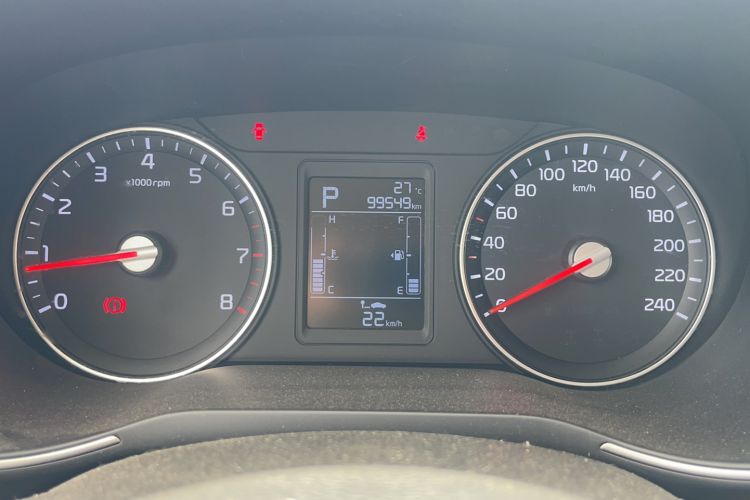 Used Kia KX3 2017 1.6T Automatic Aoya Edition Odometer Close Up