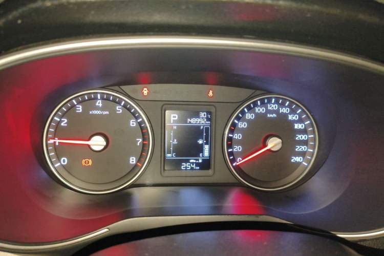 Used Kia KX3 2017 1.6L Automatic Aoya Version Odometer Close Up