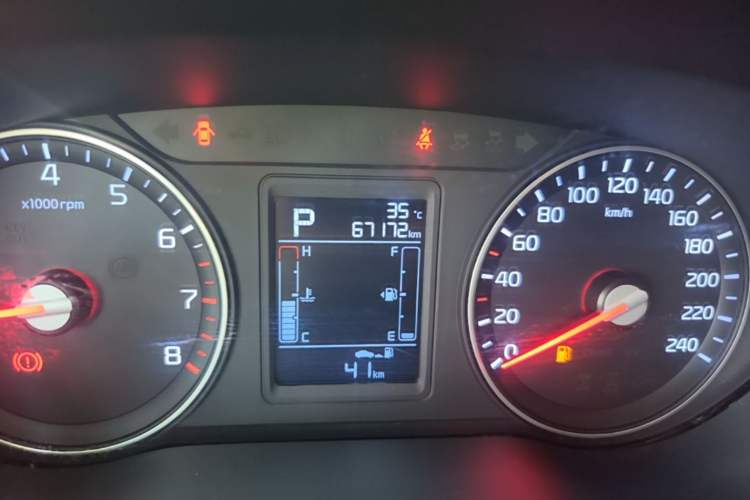 Used Kia KX3 2017 1.6L Automatic Aoya Version Odometer Close Up
