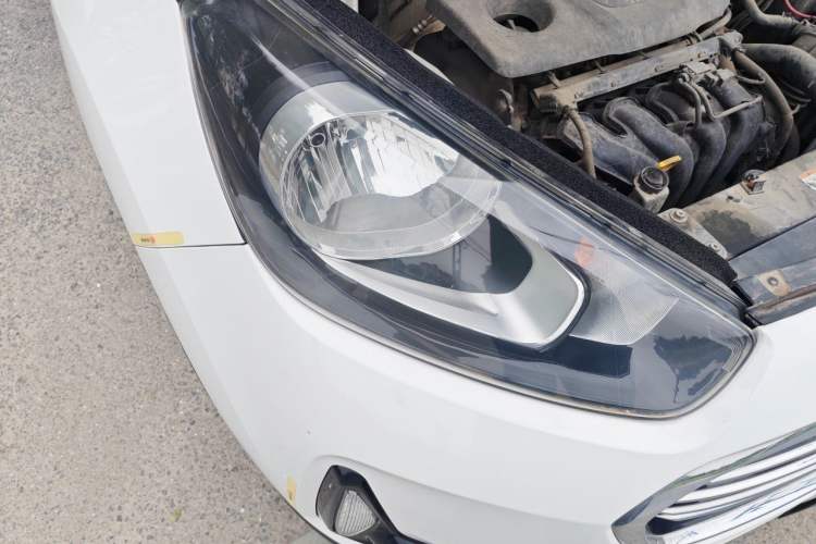 Used Kia KX3 2017 1.6L Automatic Aoya Version Right Front Headlight
