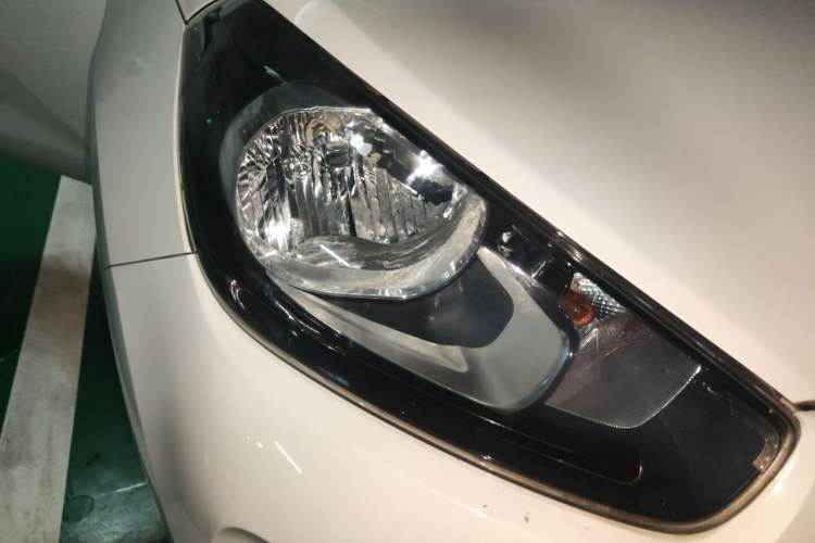 Used Kia KX3 2017 1.6L Automatic Aoya Version Right Front Headlight