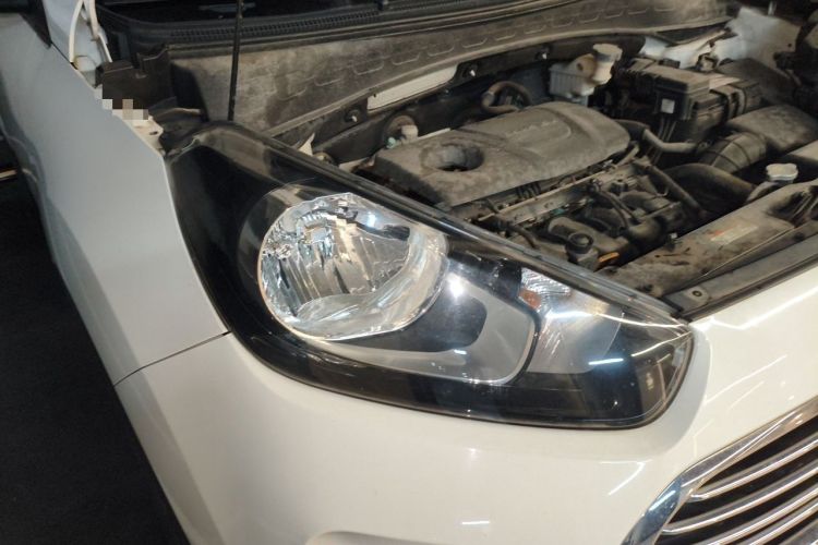 Used Kia KX3 2017 1.6L Automatic Aoya Version Right Front Headlight