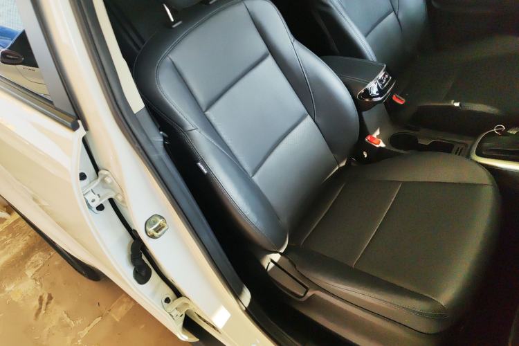 Used Kia KX3 2017 1.6L Automatic Aoya Version Right Front Seat