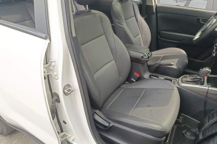 Used Kia KX3 2017 1.6L Automatic Aoya Version Right Front Seat