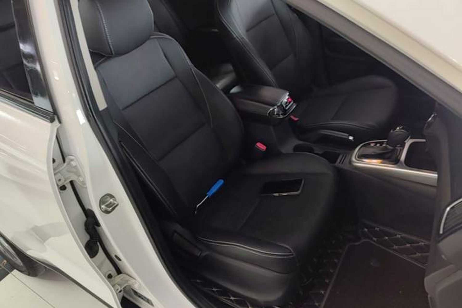 Used Kia KX3 2017 1.6L Automatic Aoya Version Right Front Seat