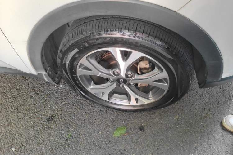 Used Kia KX3 2017 1.6L Automatic Aoya Version Right Front Wheel Hub