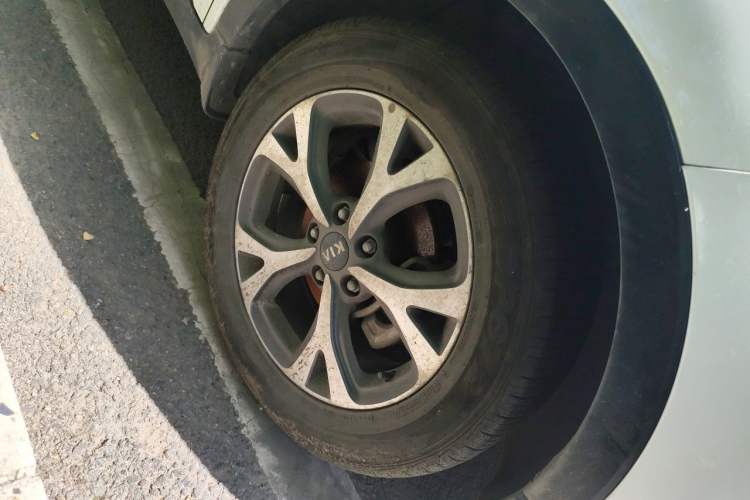 Used Kia KX3 2017 1.6L Automatic Aoya Version Right Front Wheel Hub