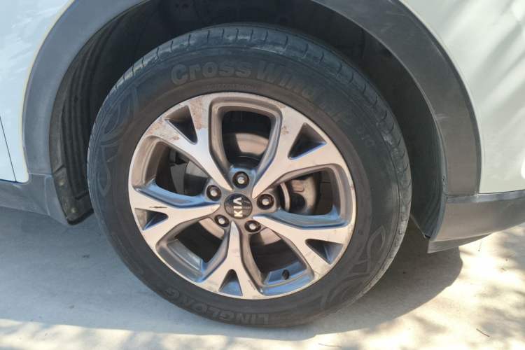 Used Kia KX3 2017 1.6L Automatic Aoya Version Right Front Wheel Hub