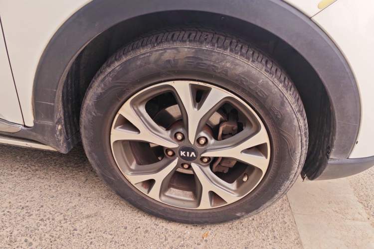 Used Kia KX3 2017 1.6L Automatic Aoya Version Right Front Wheel Hub
