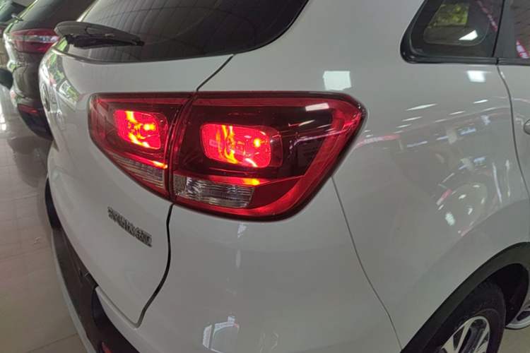 Used Kia KX3 2017 1.6L Automatic Aoya Version Right Rear Taillight