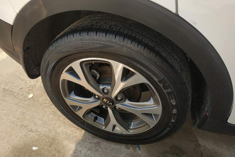 Used Kia KX3 2017 1.6L Automatic Aoya Version Right Rear Wheel Hub