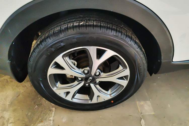 Used Kia KX3 2017 1.6L Automatic Aoya Version Right Rear Wheel Hub