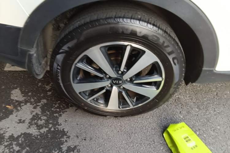 Used Kia KX3 2017 1.6T Automatic Aoya Edition Right Rear Wheel Hub