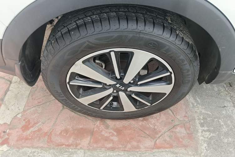 Used Kia KX3 2017 1.6T Automatic Aoya Edition Right Rear Wheel Hub