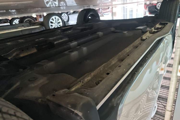 Used Kia KX3 2017 1.6L Automatic Aoya Version Right Side Sill
