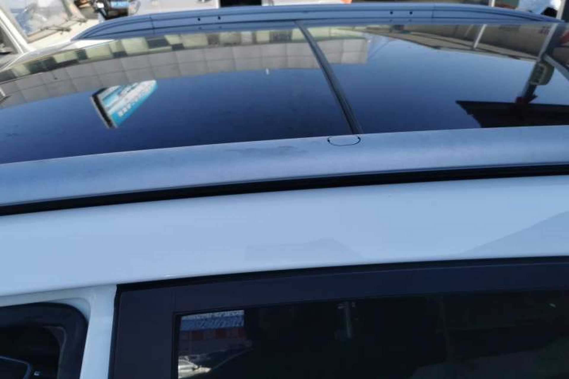 Used Kia KX3 2017 1.6L Automatic Aoya Version Roof