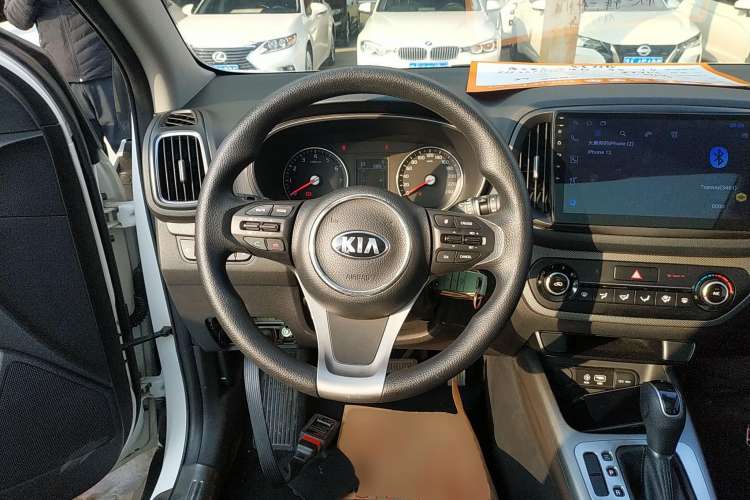 Used Kia KX3 2017 1.6L Automatic Aoya Version Steering Wheel