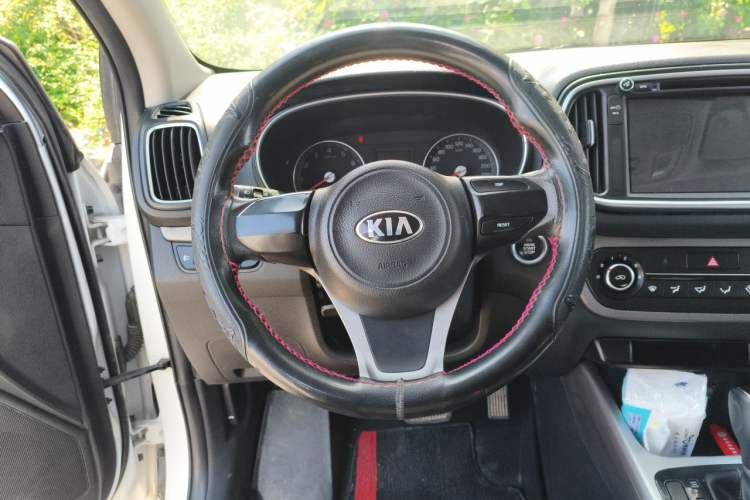 Used Kia KX3 2017 1.6L Automatic Aoya Version Steering Wheel