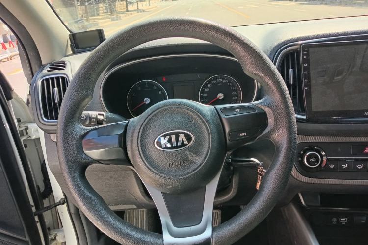 Used Kia KX3 2017 1.6L Automatic Aoya Version Steering Wheel