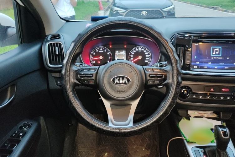 Used Kia KX3 2017 1.6L Automatic Aoya Version Steering Wheel