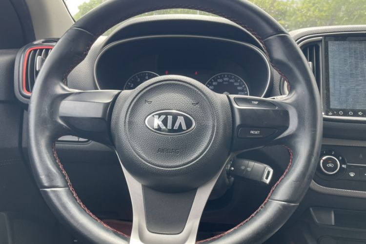 Used Kia KX3 2017 1.6T Automatic Aoya Edition Steering Wheel