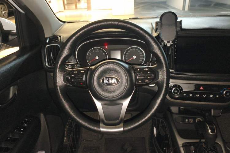Used Kia KX3 2017 1.6L Automatic Aoya Version Steering Wheel