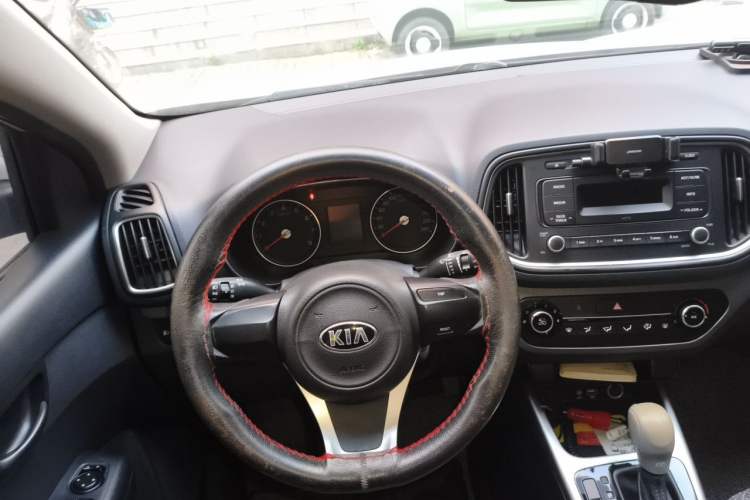 Used Kia KX3 2017 1.6L Automatic Aoya Version Steering Wheel