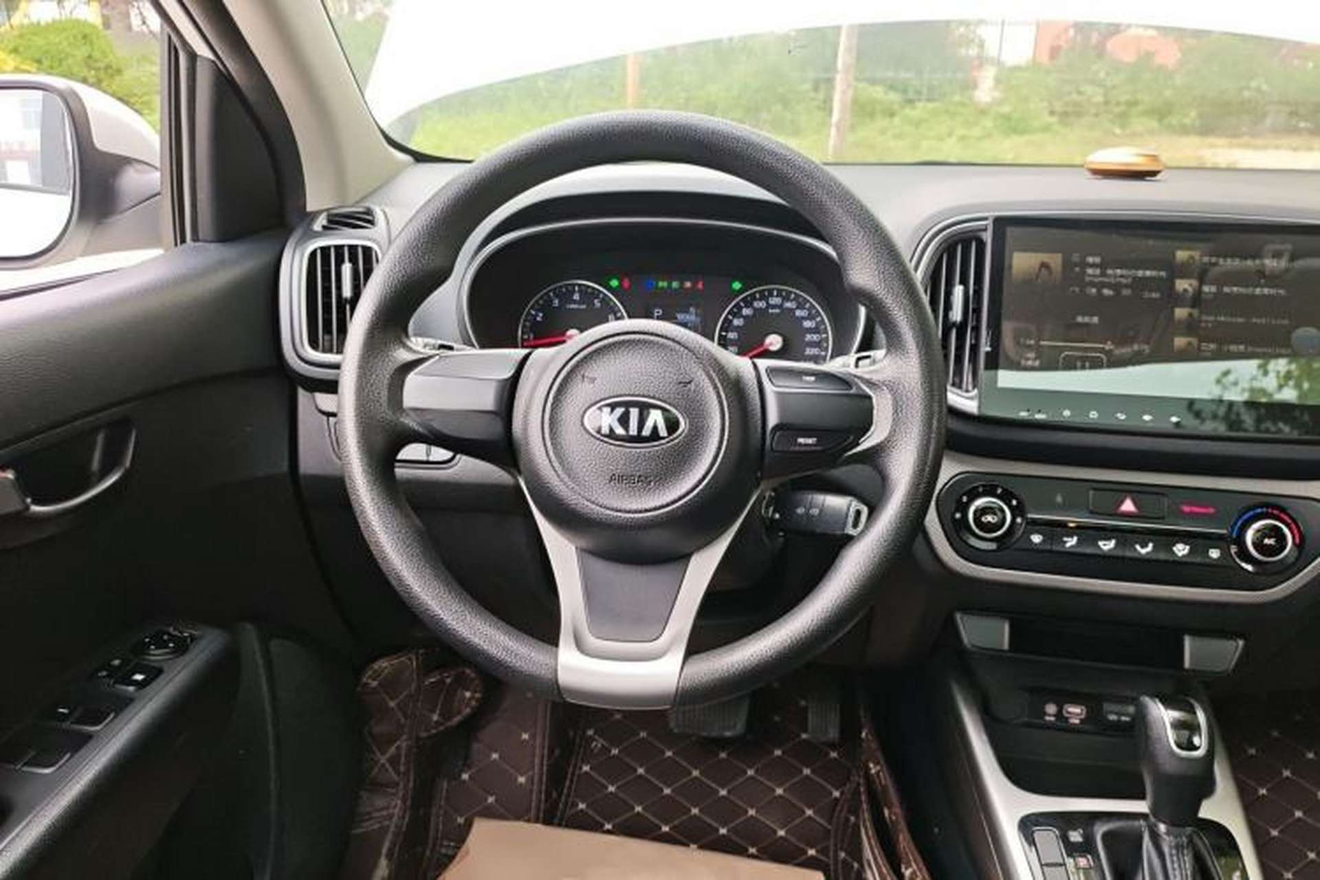 Used Kia KX3 2017 1.6L Automatic Aoya Version Steering Wheel