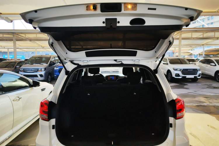 Used Kia KX3 2017 1.6L Automatic Aoya Version Trunk