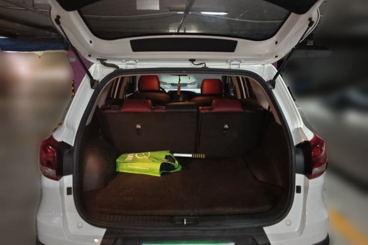 Used Kia KX3 2017 1.6L Manual Aofeng Edition Trunk