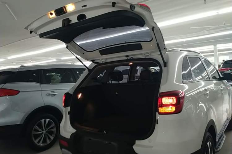 Used Kia KX3 2017 1.6L Automatic Aoya Version Trunk