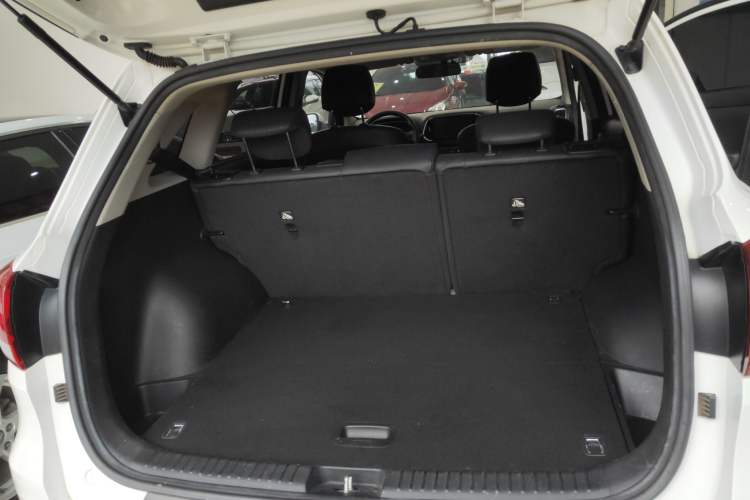 Used Kia KX3 2017 1.6L Automatic Aoya Version Trunk