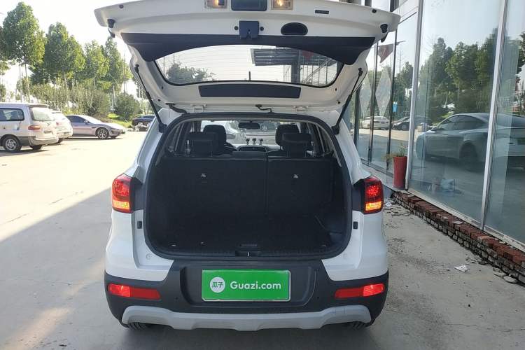 Used Kia KX3 2017 1.6L Automatic Aoya Version Trunk