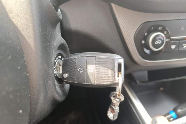 Used Kia KX3 2017 1.6L Automatic Aoya Version Vehicle Key