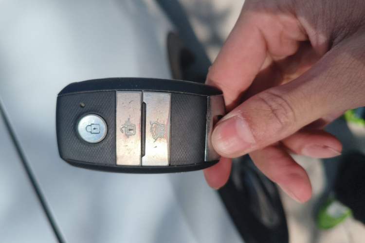 Used Kia KX3 2017 1.6L Automatic Aoya Version Vehicle Key