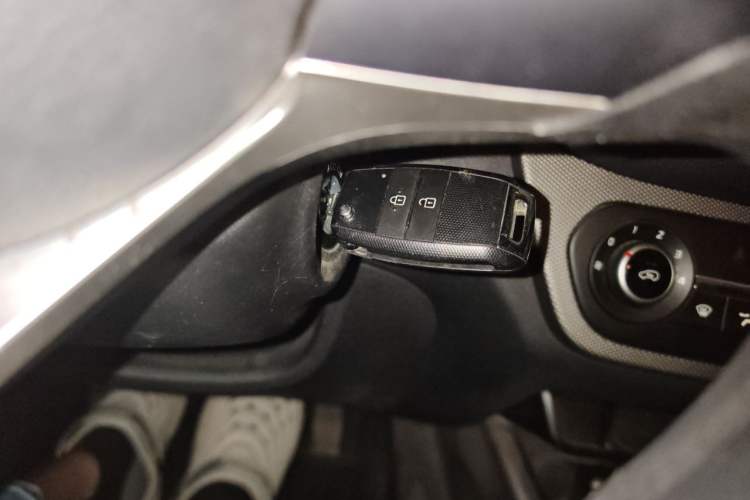 Used Kia KX3 2017 1.6L Manual Aofeng Edition Vehicle Key
