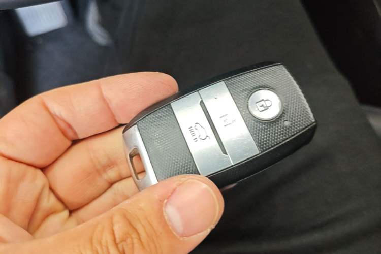 Used Kia KX3 2017 1.6L Automatic Aoya Version Vehicle Key